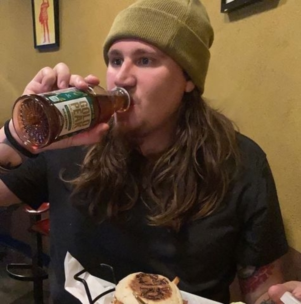 Meet your Posher, Justin